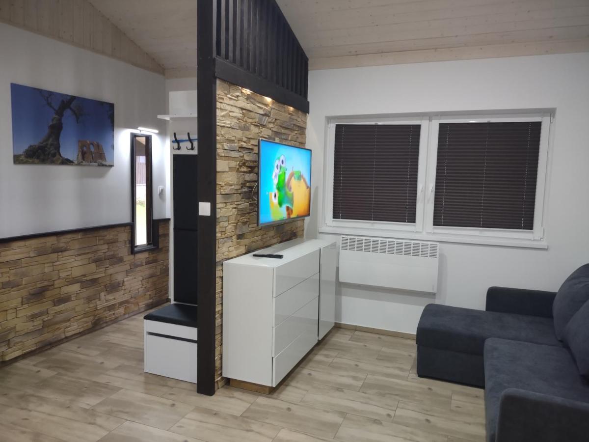 Domek Parterowy Apartamentowy Ostoja Реваль Экстерьер фото